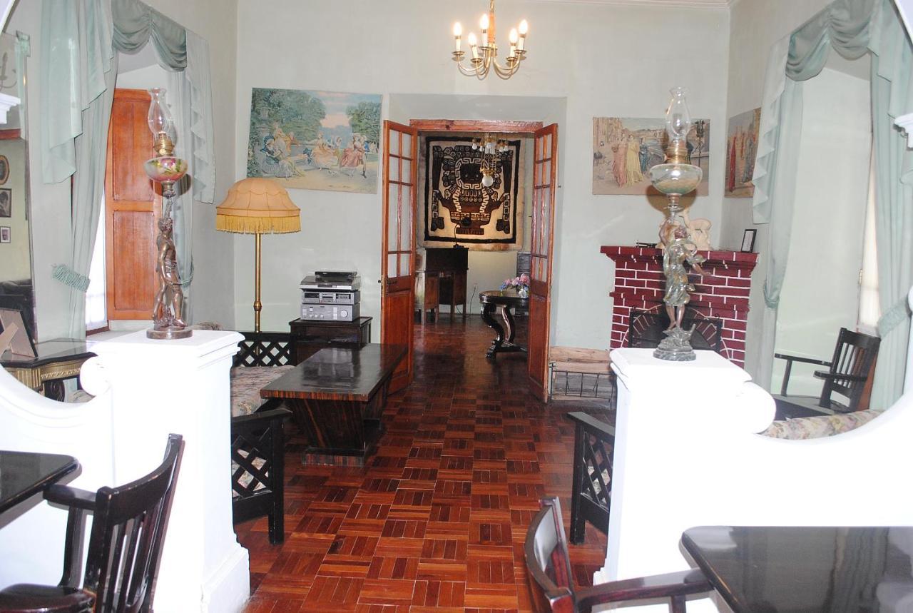 Hostal La Chacarilla Copacabana  Extérieur photo